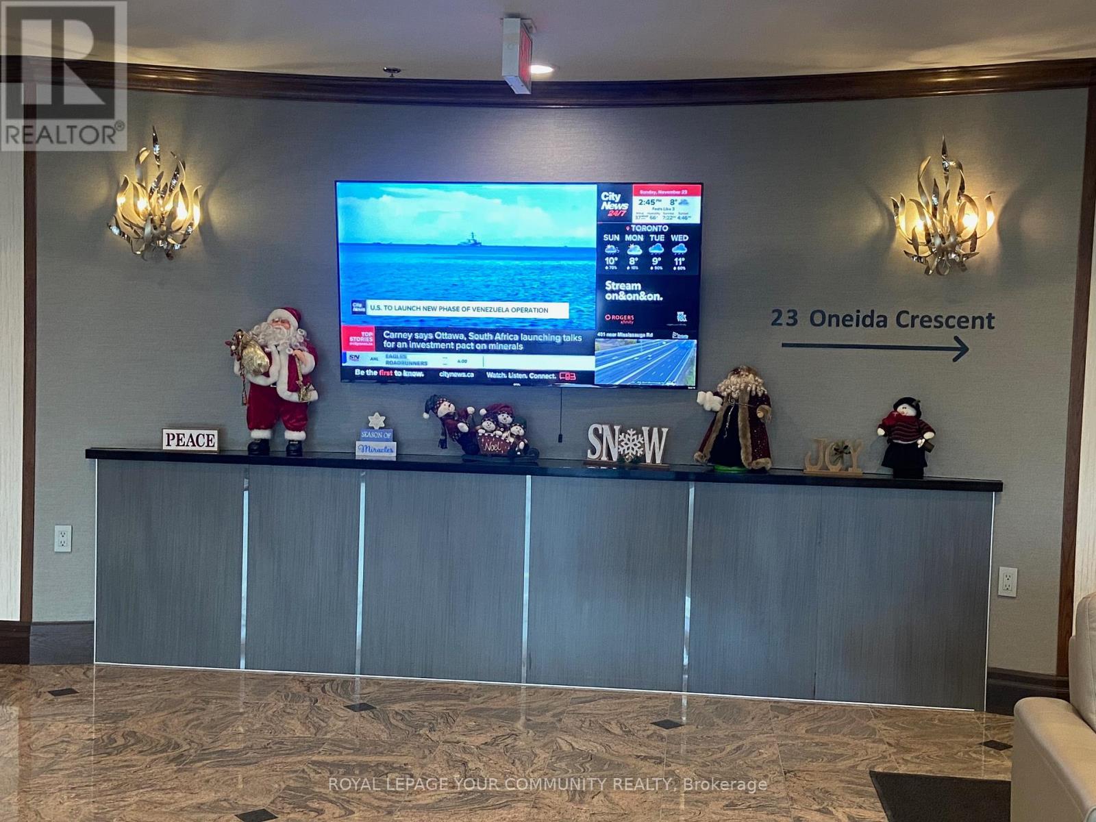 Lph10 - 23 Oneida Crescent, Richmond Hill (Langstaff), Ontario  L4B 0A2 - Photo 4 - N12541926