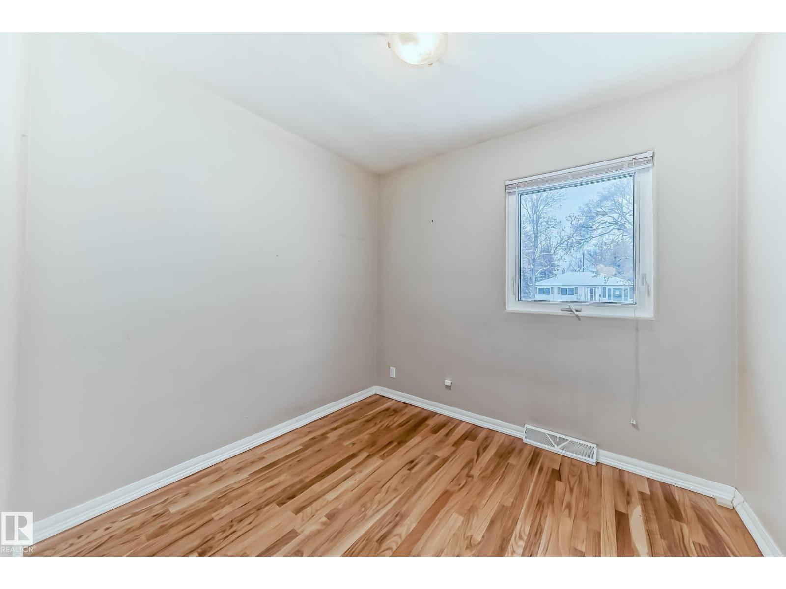 7539 76 Av Nw, Edmonton, Alberta  T6C 0H3 - Photo 12 - E4466869