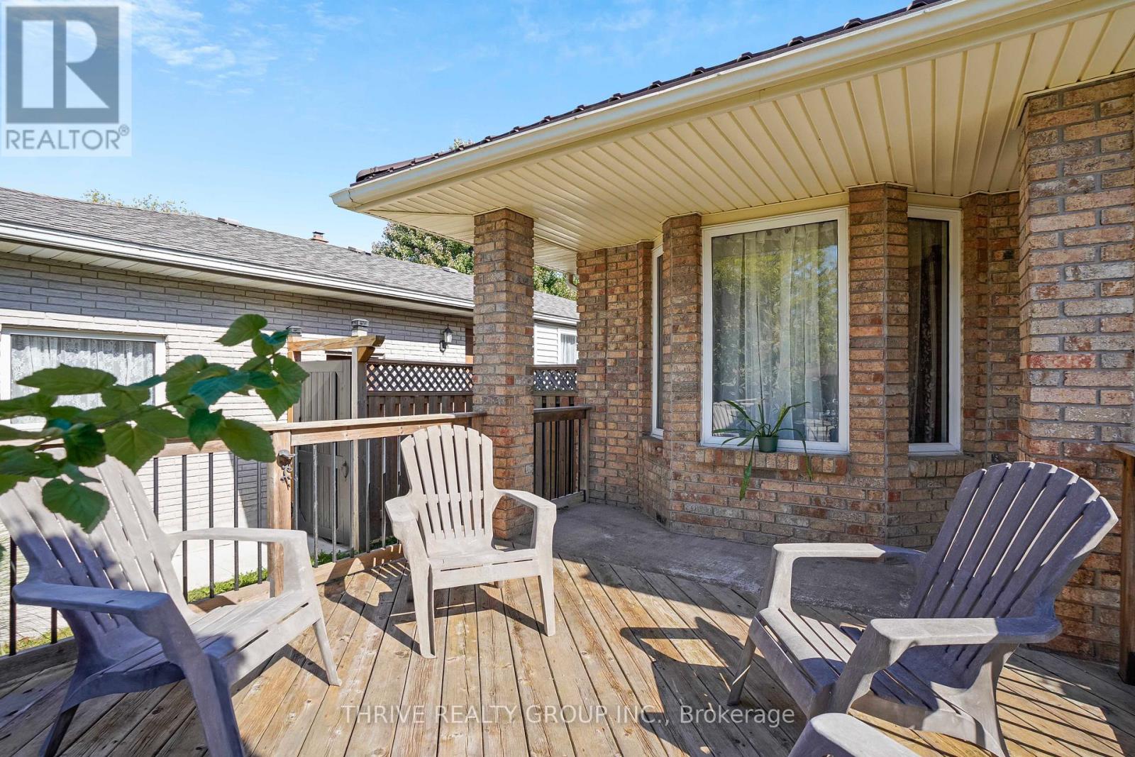 1078 Lawson Road, London North, Ontario  N6G 2X9 - Photo 3 - X12582348