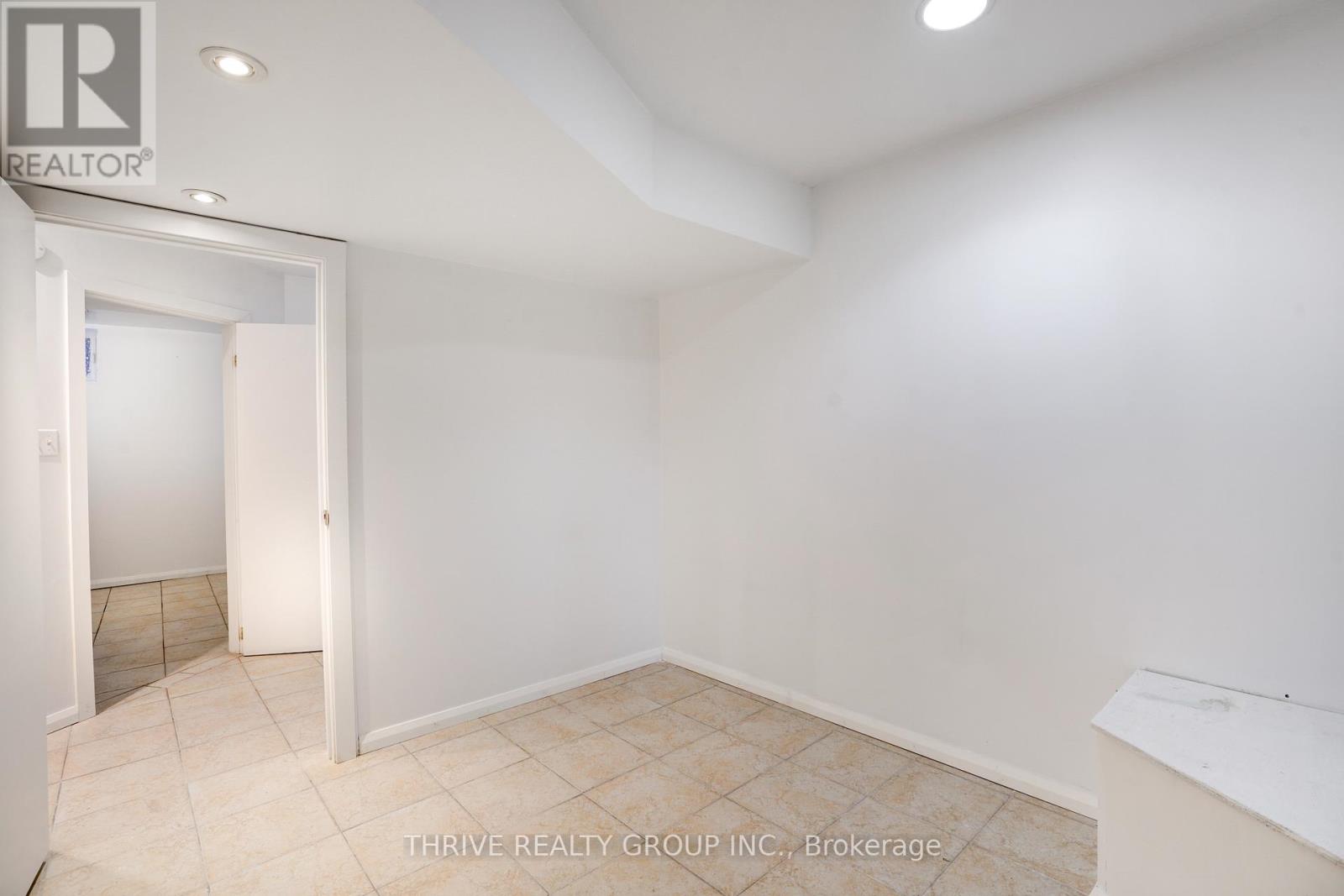 1078 Lawson Road, London North, Ontario  N6G 2X9 - Photo 39 - X12582348