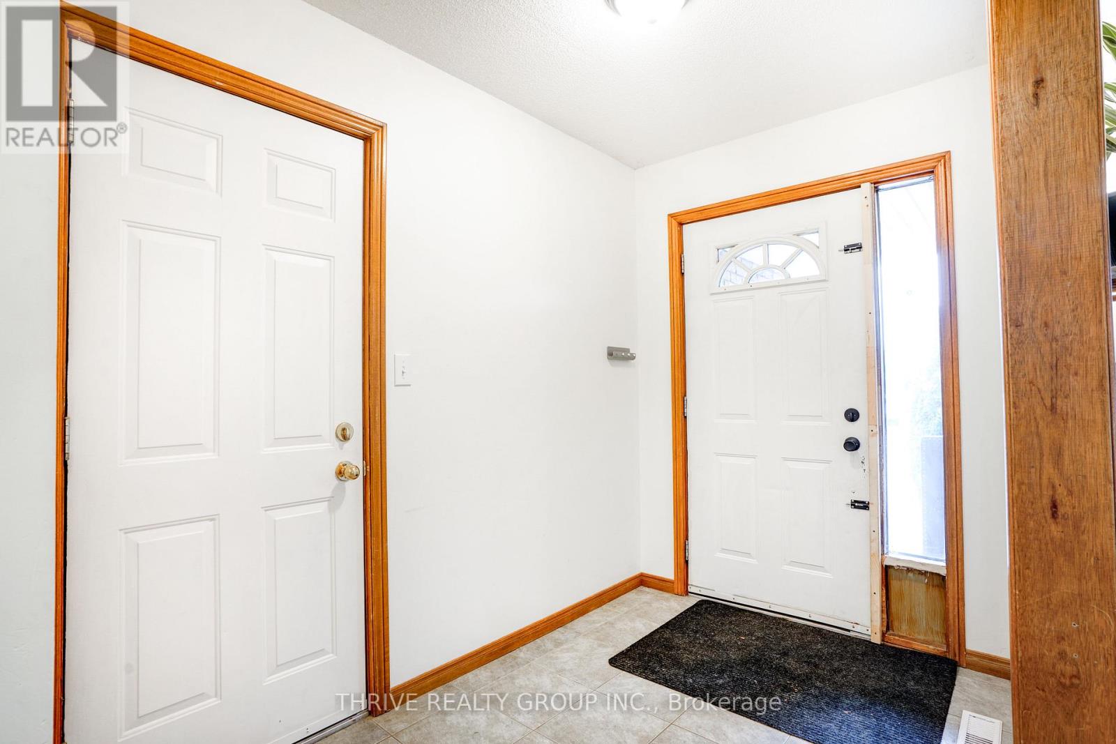 1078 Lawson Road, London North, Ontario  N6G 2X9 - Photo 6 - X12582348