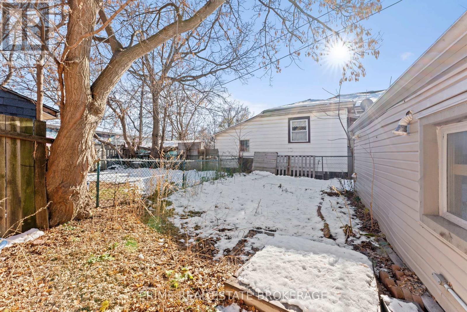 234 Maitland Street, London East, Ontario  N6B 1M4 - Photo 21 - X12582452