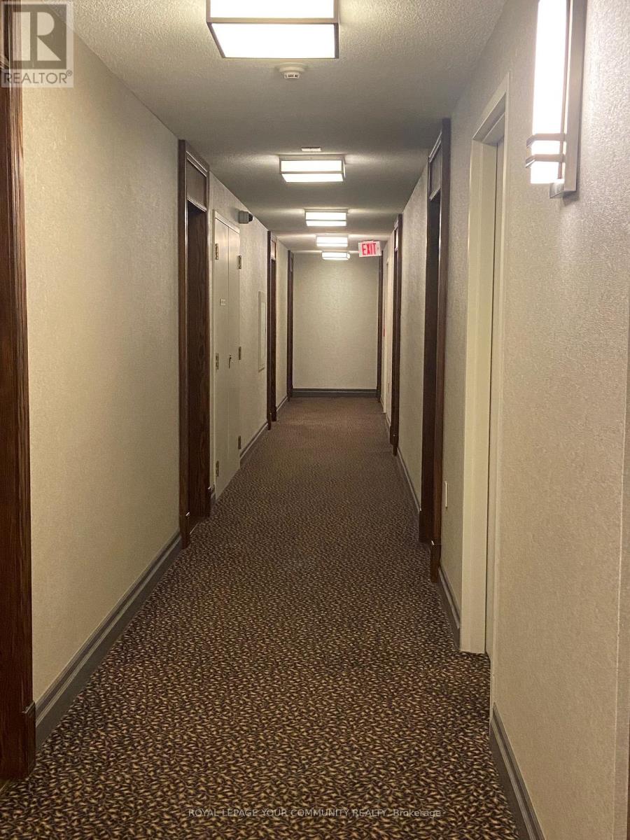 Lph10 - 23 Oneida Crescent, Richmond Hill (Langstaff), Ontario  L4B 0A2 - Photo 7 - N12541926