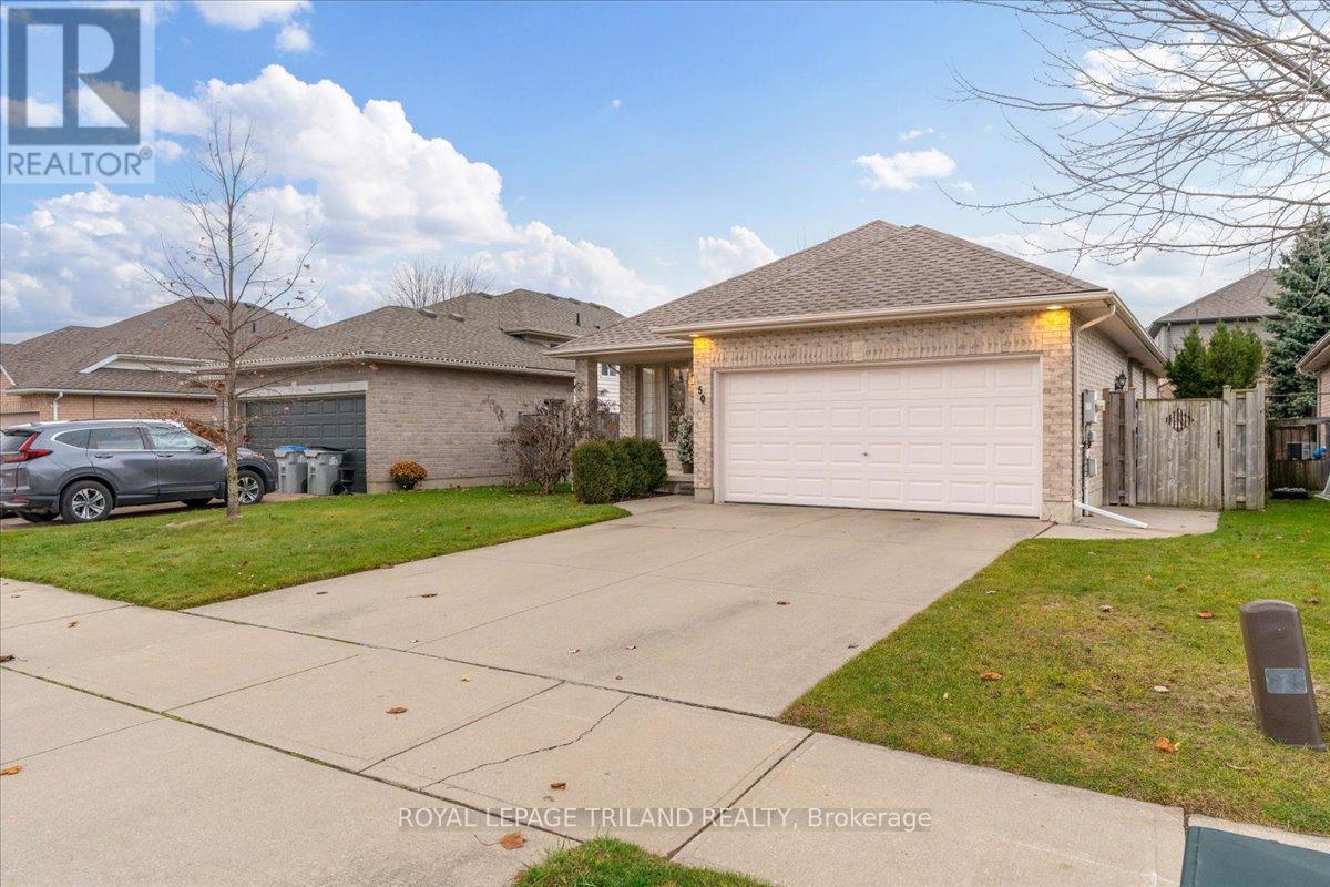 50 Queensway Drive, Strathroy-Caradoc, Ontario  N7G 4M3 - Photo 3 - X12582488