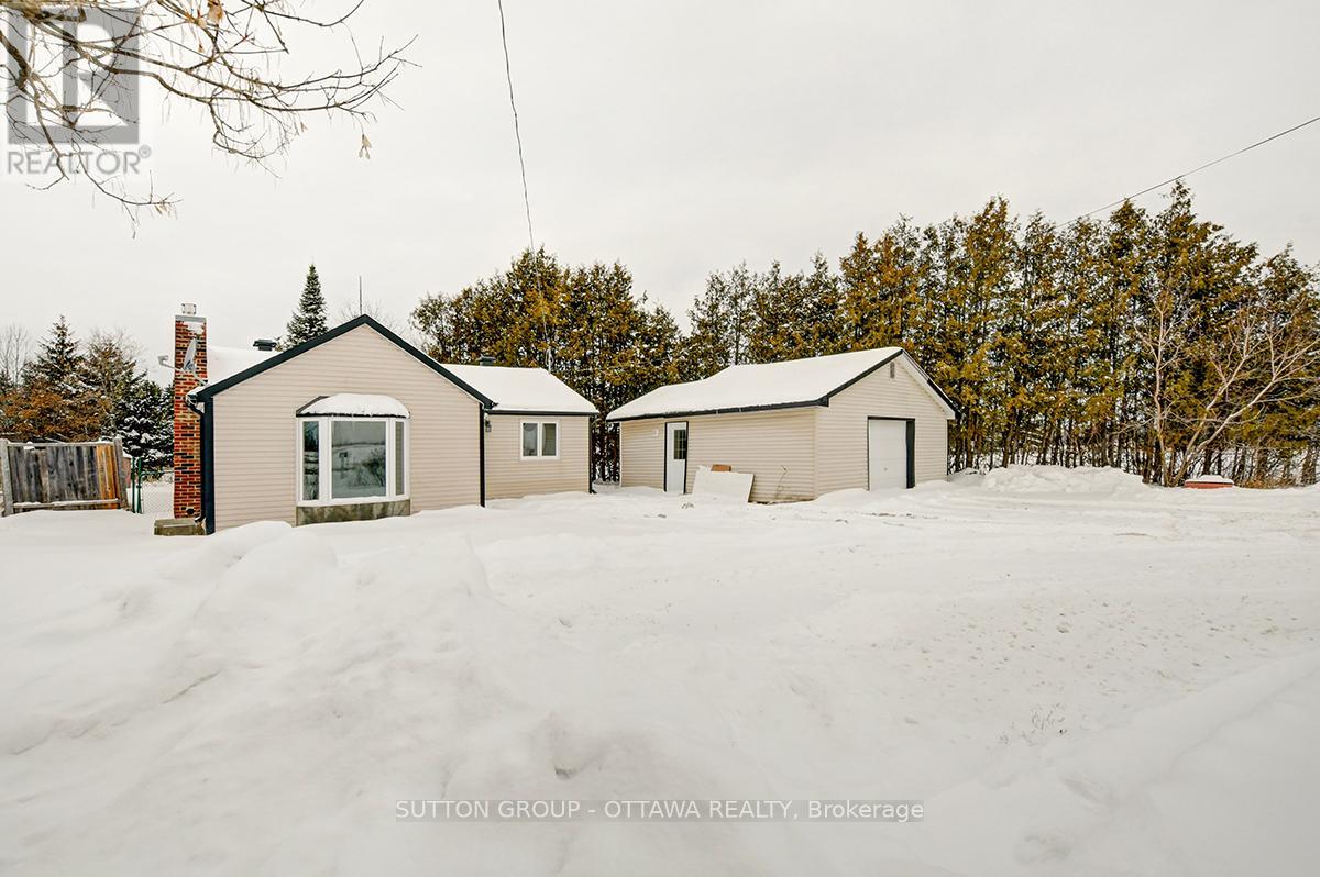 458 River Road, Ottawa, Ontario  K1V 1E7 - Photo 6 - X12582396
