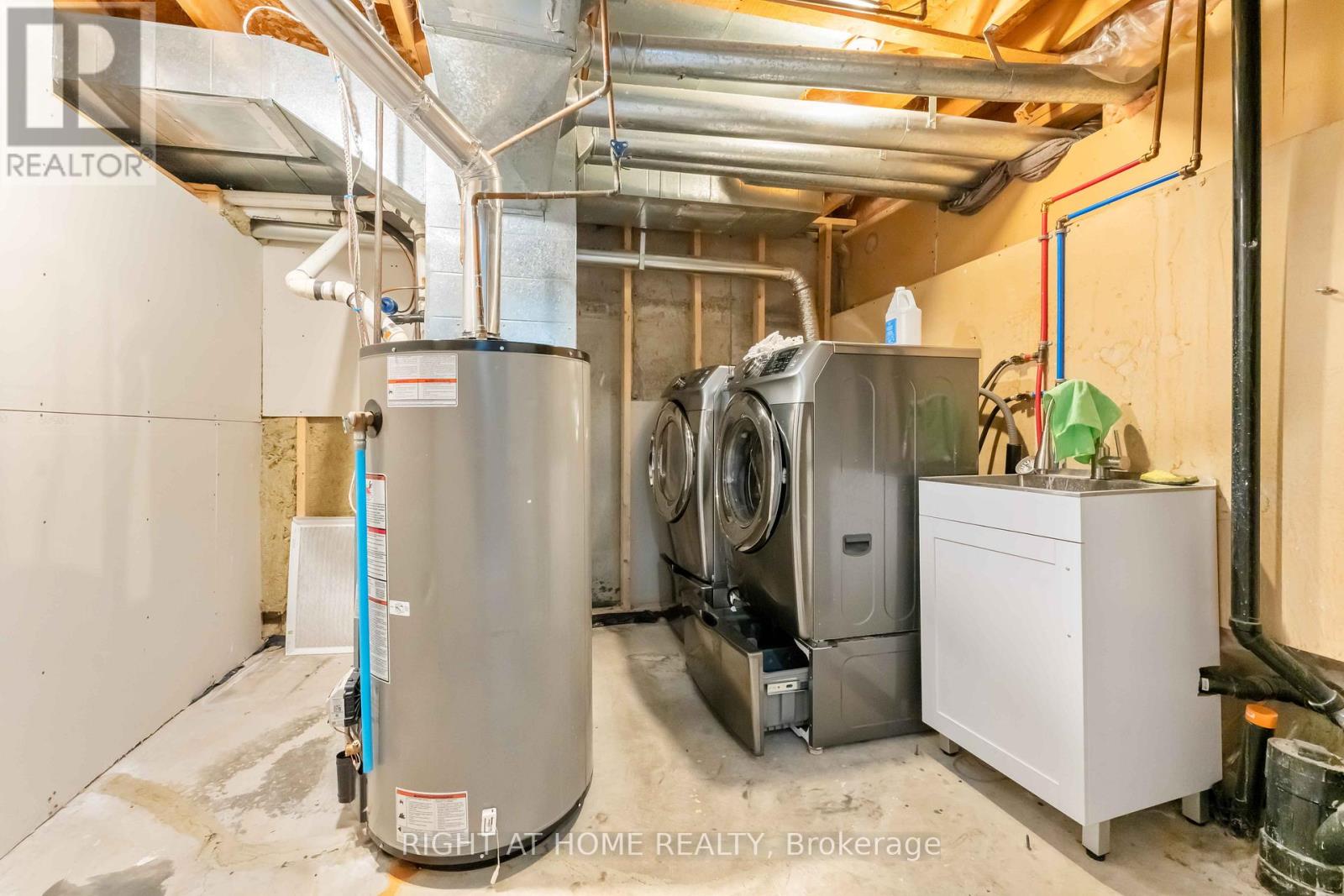 70 Halley Street, Ottawa, Ontario  K2J 3R3 - Photo 28 - X12582422