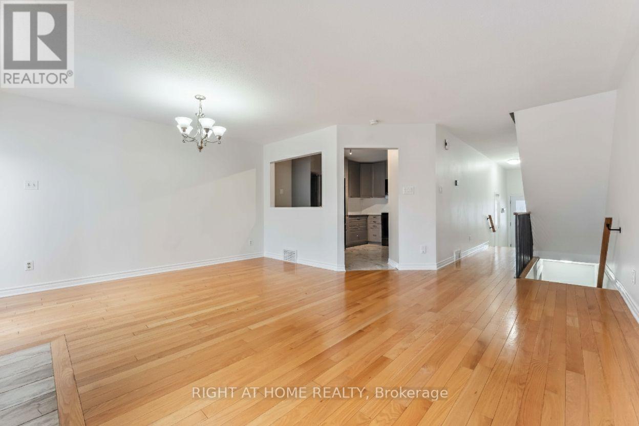 70 Halley Street, Ottawa, Ontario  K2J 3R3 - Photo 7 - X12582422