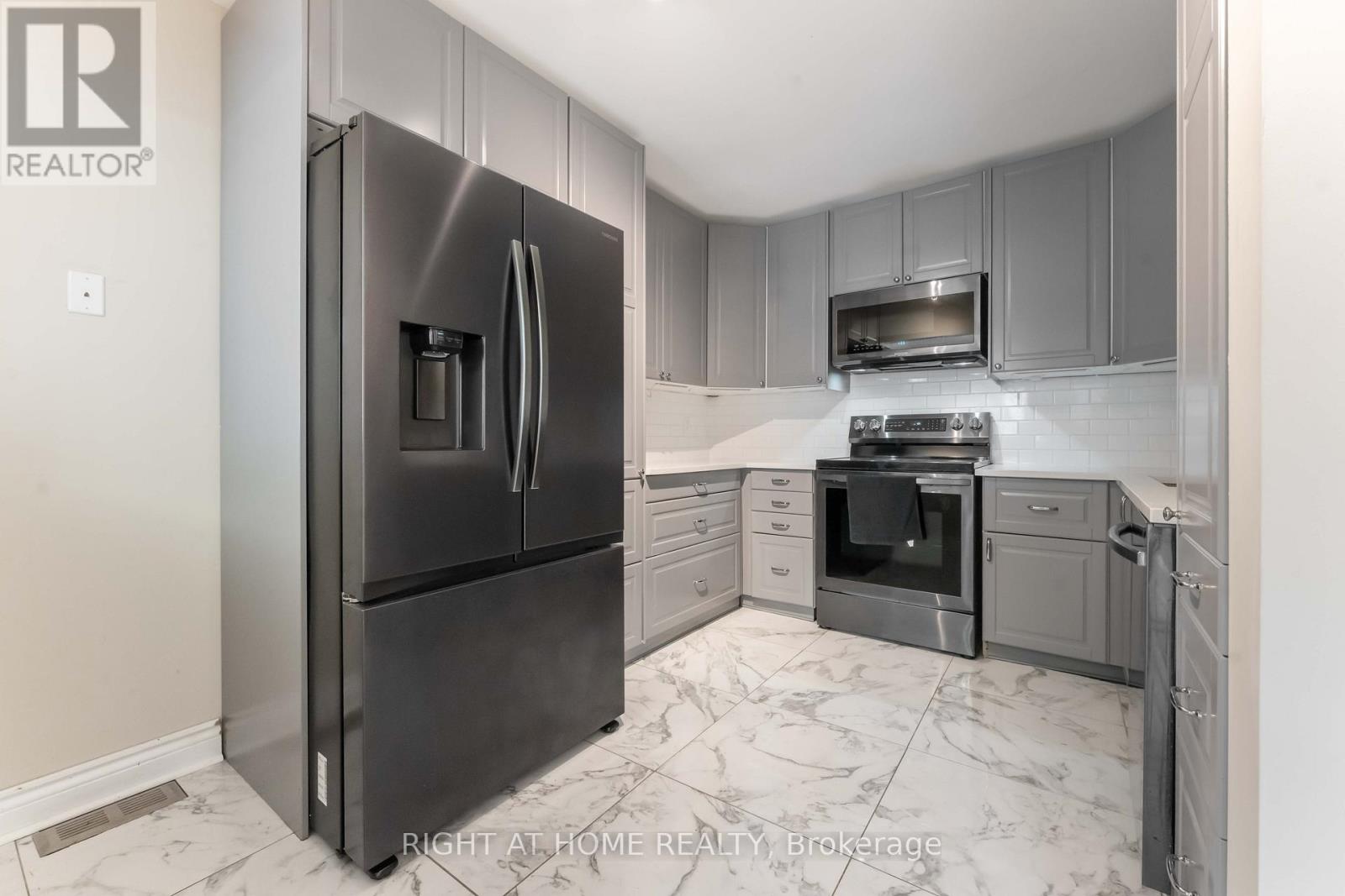 70 Halley Street, Ottawa, Ontario  K2J 3R3 - Photo 8 - X12582422