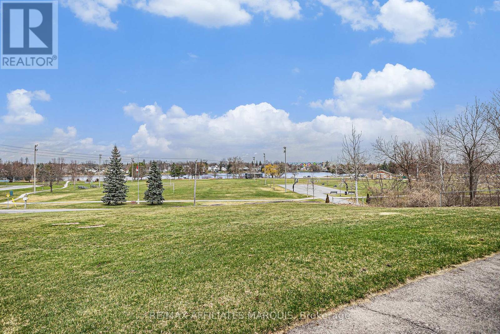 74 Colonel By Crescent, Smiths Falls, Ontario  K7A 5B6 - Photo 42 - X12582520