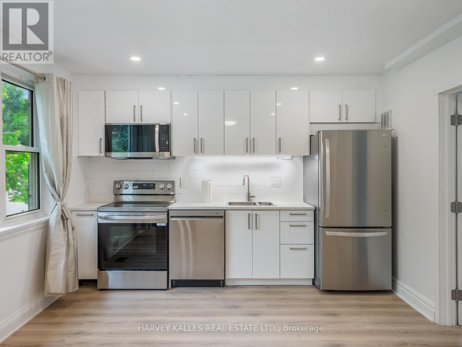 12 Gibson Avenue, Toronto, Ontario  M9V 2S6 - Photo 26 - W12582254