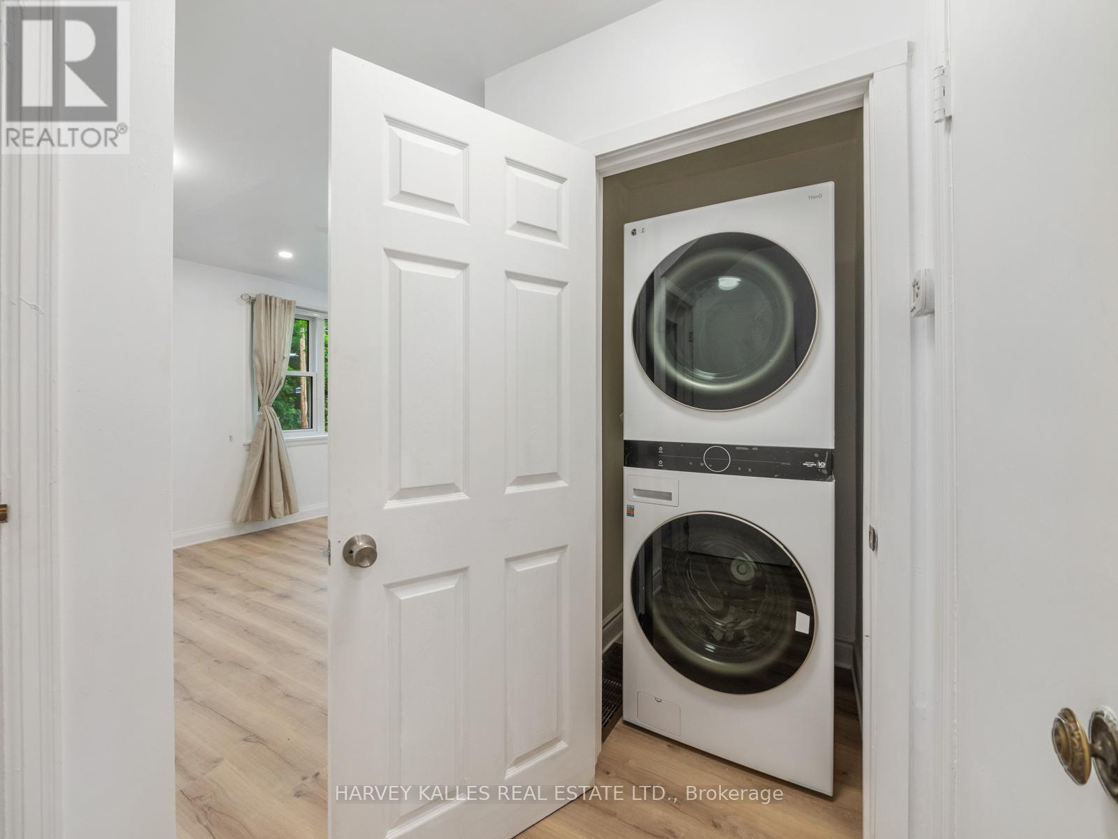 12 Gibson Avenue, Toronto, Ontario  M9V 2S6 - Photo 28 - W12582254