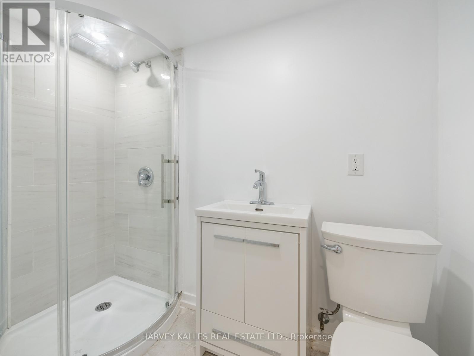 12 Gibson Avenue, Toronto, Ontario  M9V 2S6 - Photo 36 - W12582254