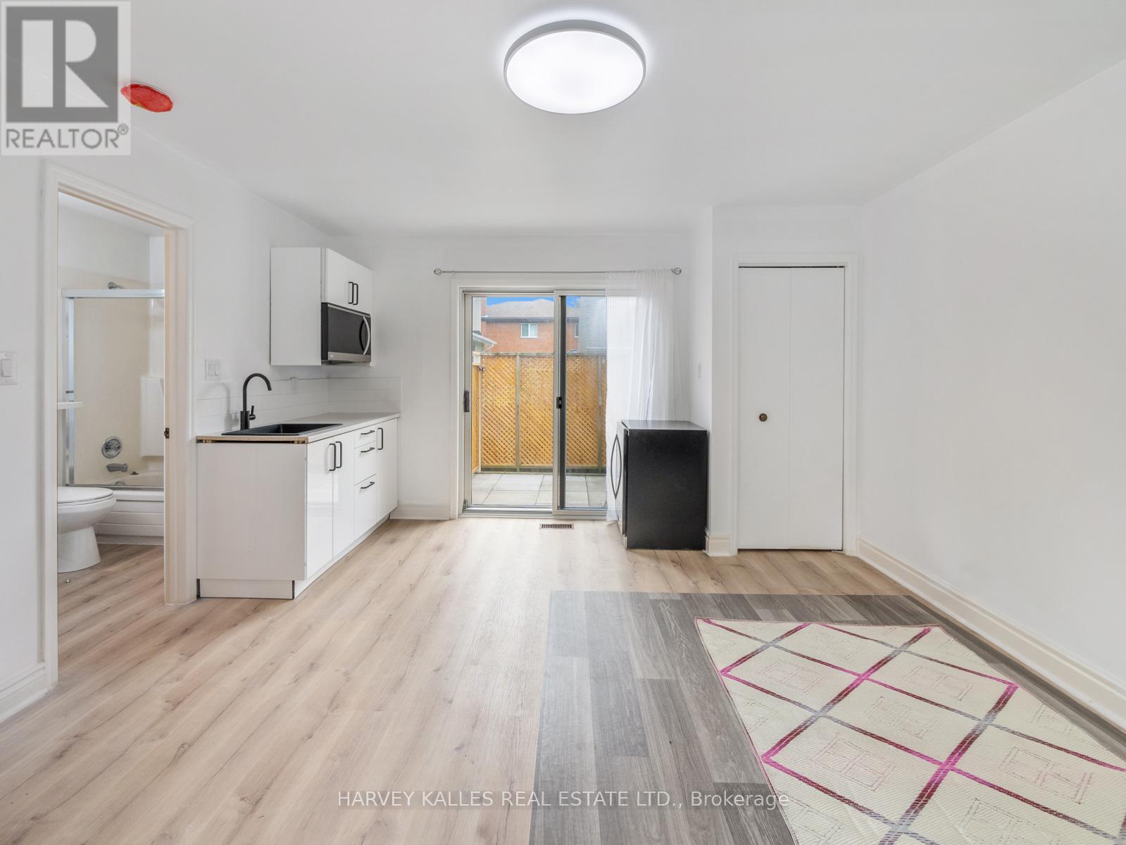 12 Gibson Avenue, Toronto, Ontario  M9V 2S6 - Photo 37 - W12582254