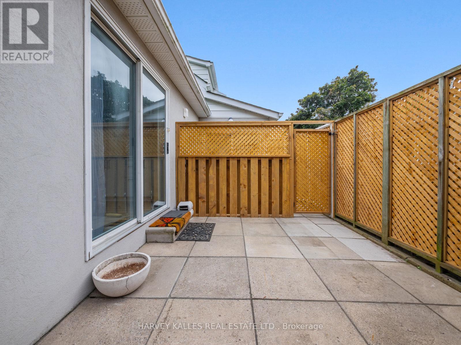 12 Gibson Avenue, Toronto, Ontario  M9V 2S6 - Photo 38 - W12582254