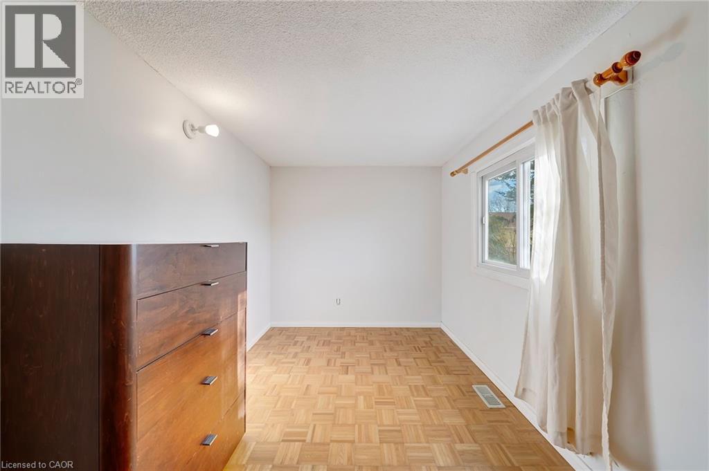 408 East 21st Street, Hamilton, Ontario  L8V 2V2 - Photo 20 - 40790892