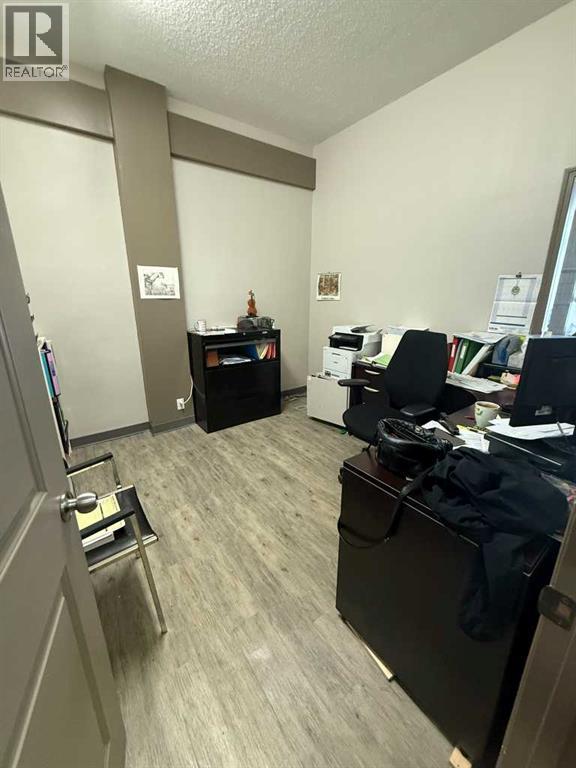 223 6 Street, Beiseker, Alberta T0M 0G0 - Photo 28 - A2253407