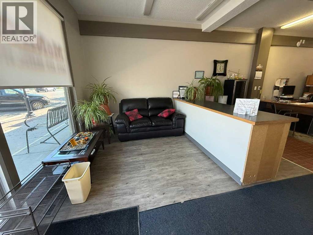 223 6 Street, Beiseker, Alberta T0M 0G0 - Photo 34 - A2253407