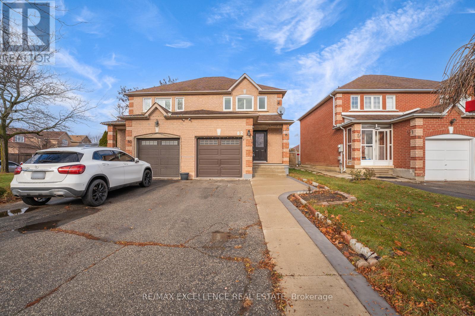 82 CARRIE CRESCENT, Brampton, Ontario