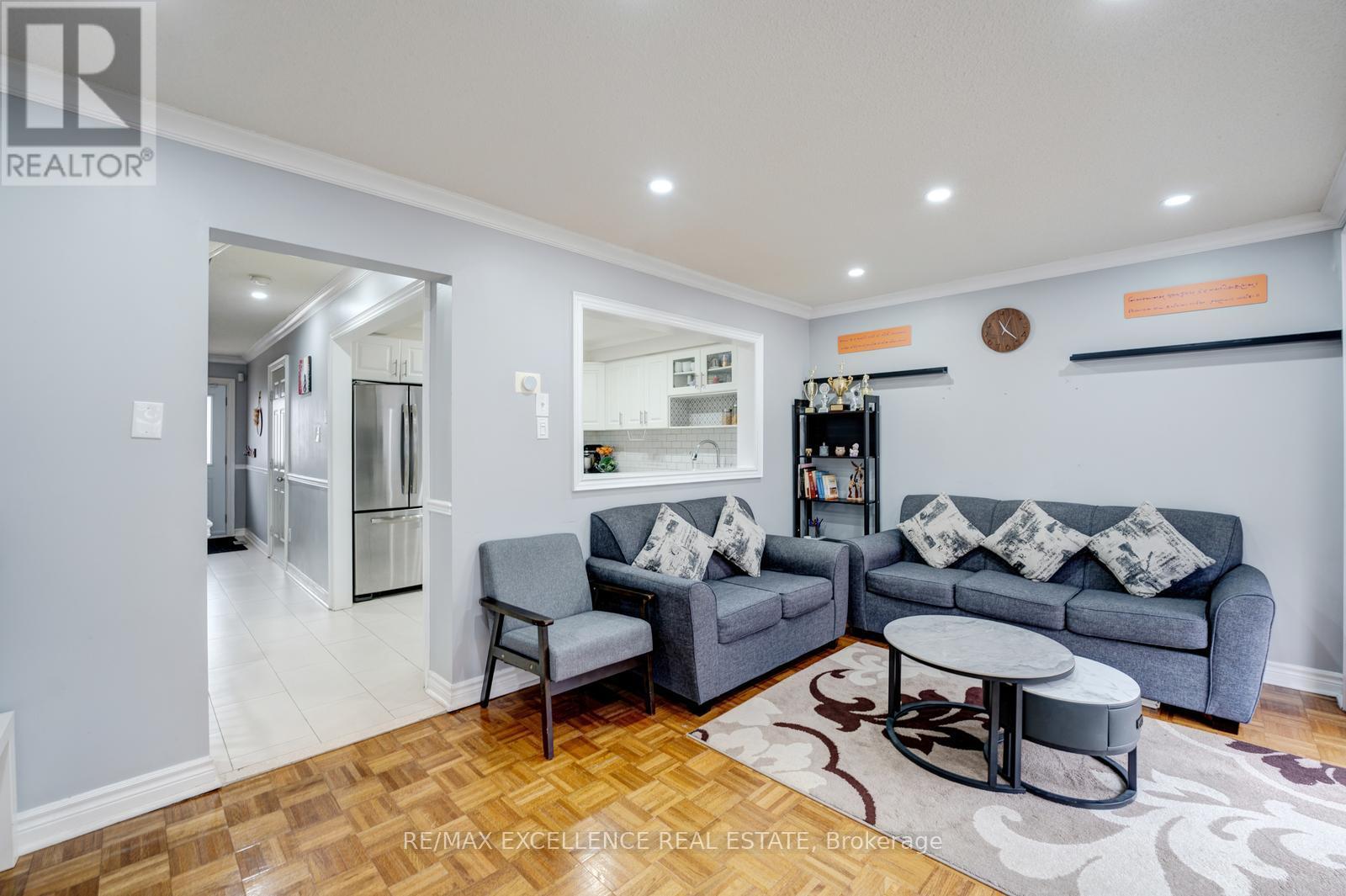 82 Carrie Crescent, Brampton, Ontario  L6Y 4Y6 - Photo 17 - W12580186