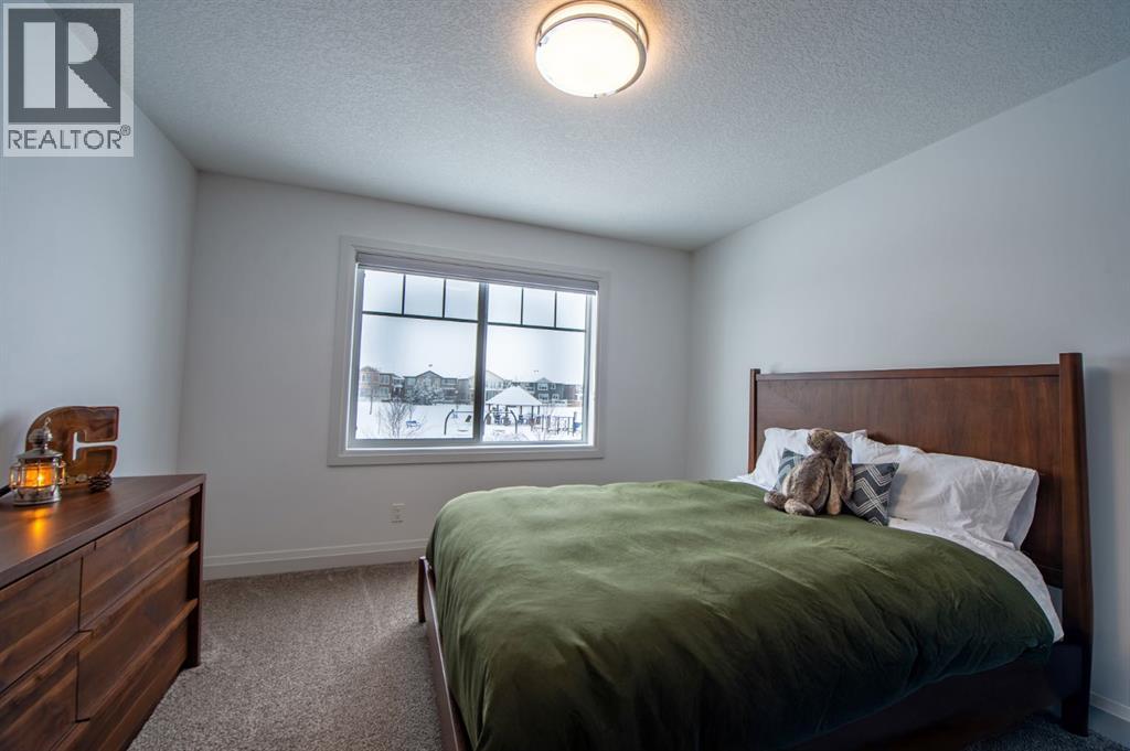 214 Aspenmere Green, Chestermere, Alberta  T1X 0W8 - Photo 33 - A2271632