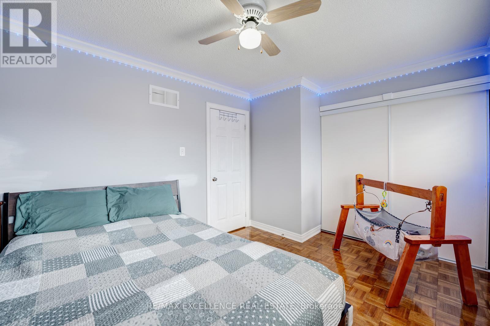 82 Carrie Crescent, Brampton, Ontario  L6Y 4Y6 - Photo 25 - W12580186