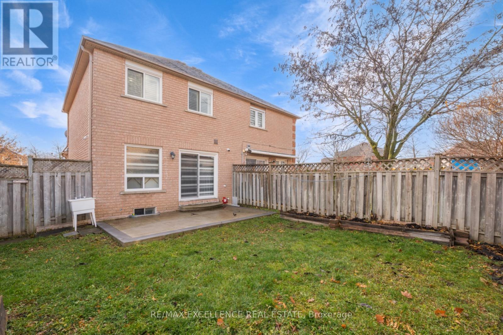 82 Carrie Crescent, Brampton, Ontario  L6Y 4Y6 - Photo 45 - W12580186