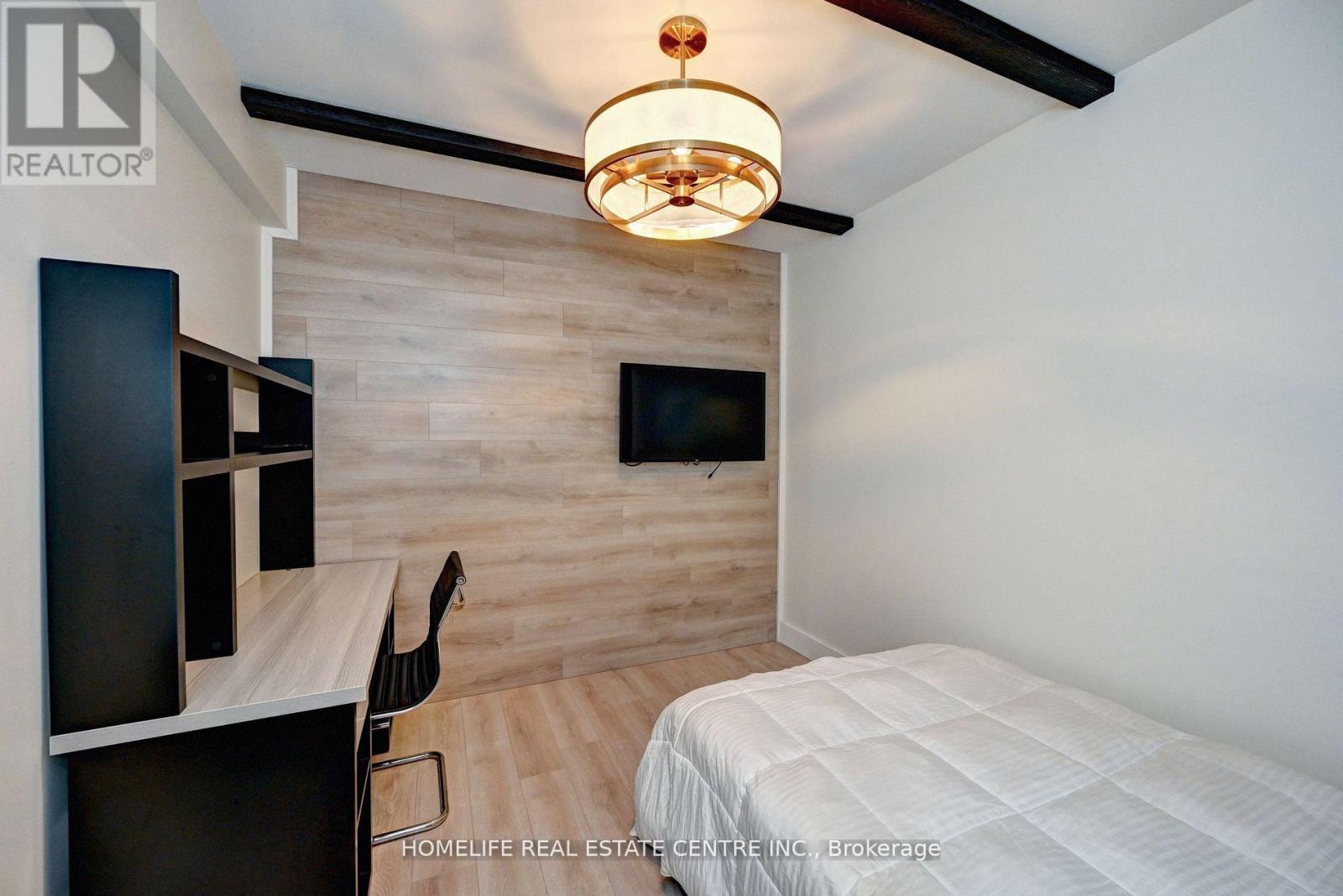 730 - 145 Columbia Street W, Waterloo, Ontario N2L 3L2 - Photo 30 - X12582284