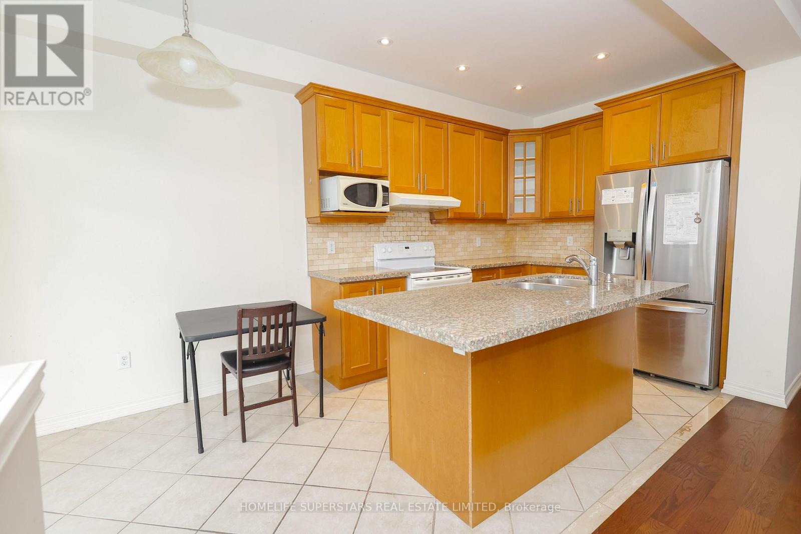 7 White Ash Road, Thorold, Ontario  L2V 5G5 - Photo 10 - X12582302