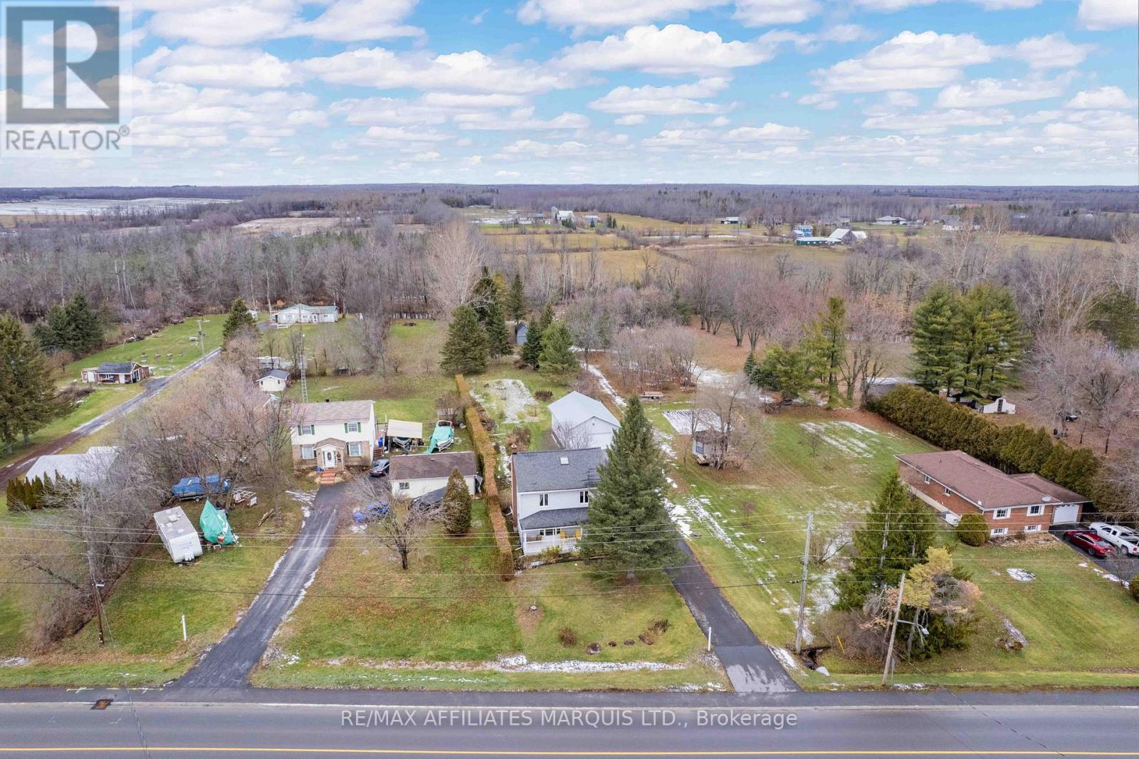 17439 County Rd 18 Road E, South Stormont, Ontario  K0C 2A0 - Photo 35 - X12582374