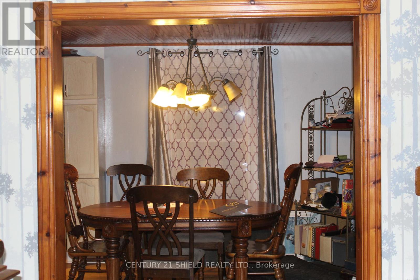 10 Ash Street, South Stormont, Ontario  K0C 1Y0 - Photo 7 - X12582458