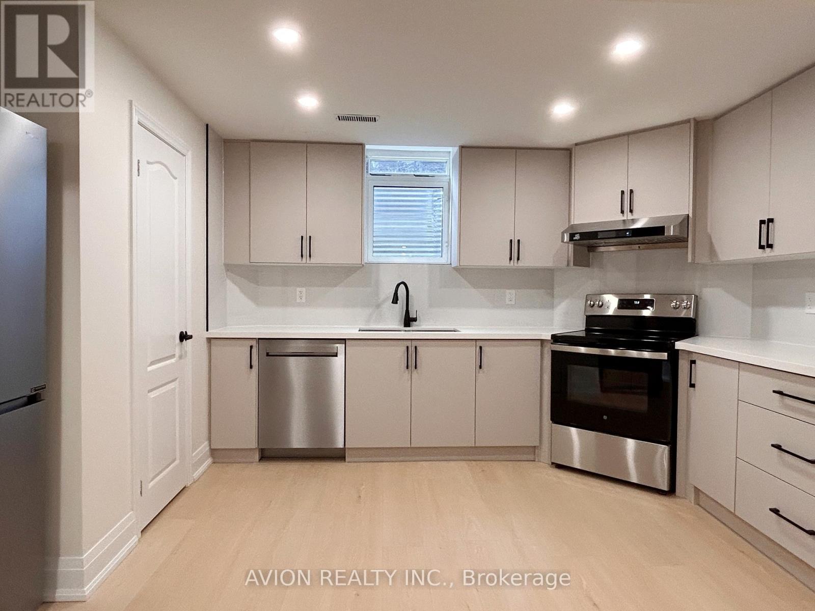 Basement - 79 Sweet Water Crescent, Richmond Hill, Ontario  L4S 2B2 - Photo 2 - N12581912