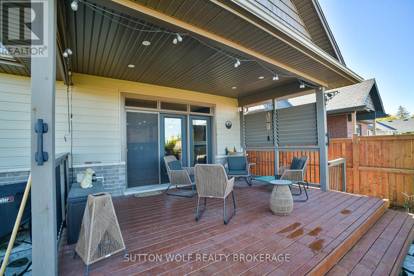 14 Elwood Street, Strathroy-Caradoc, Ontario N7G 0G5 - Photo 27 - X12465794