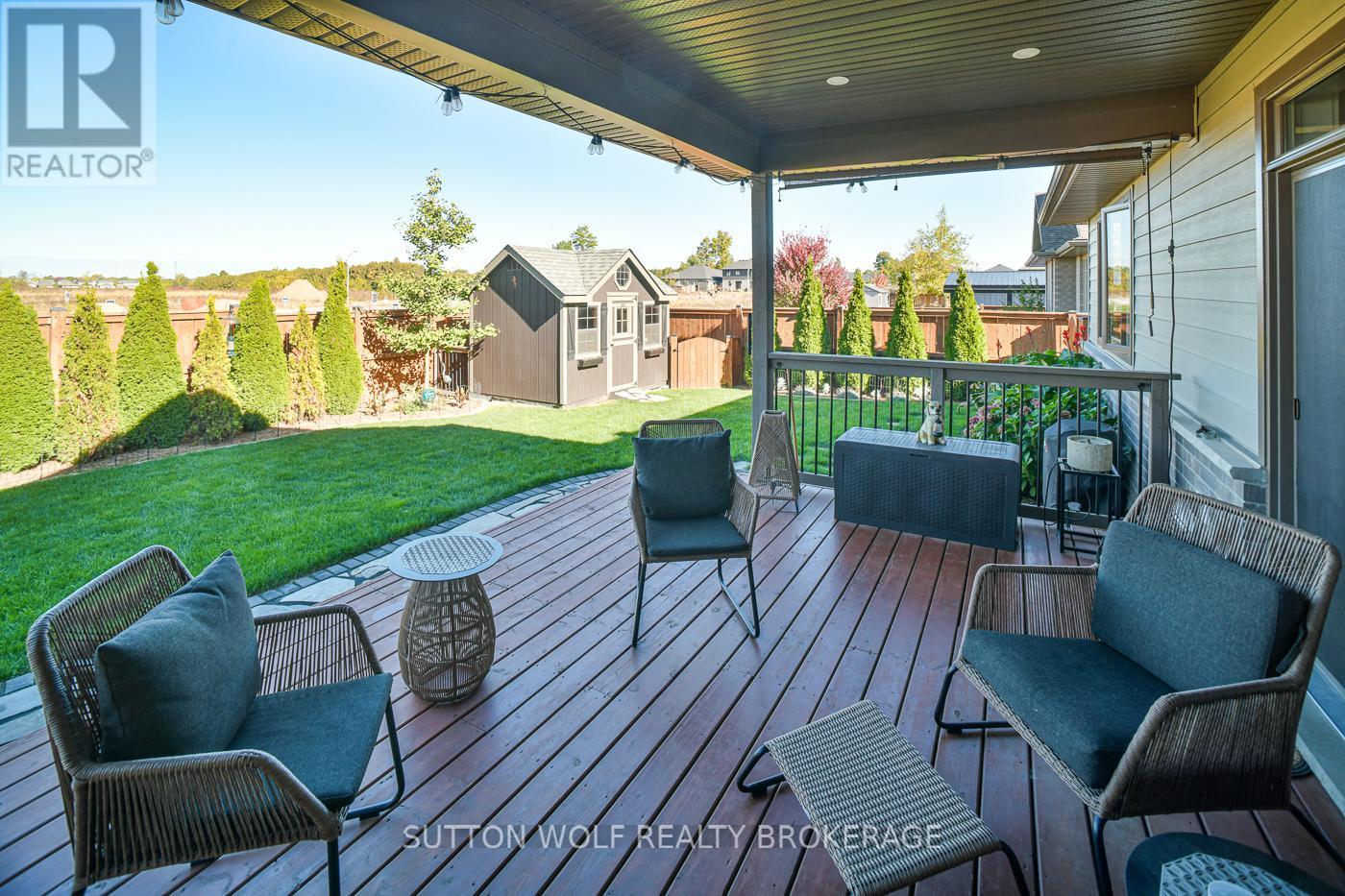 14 Elwood Street, Strathroy-Caradoc, Ontario N7G 0G5 - Photo 29 - X12465794