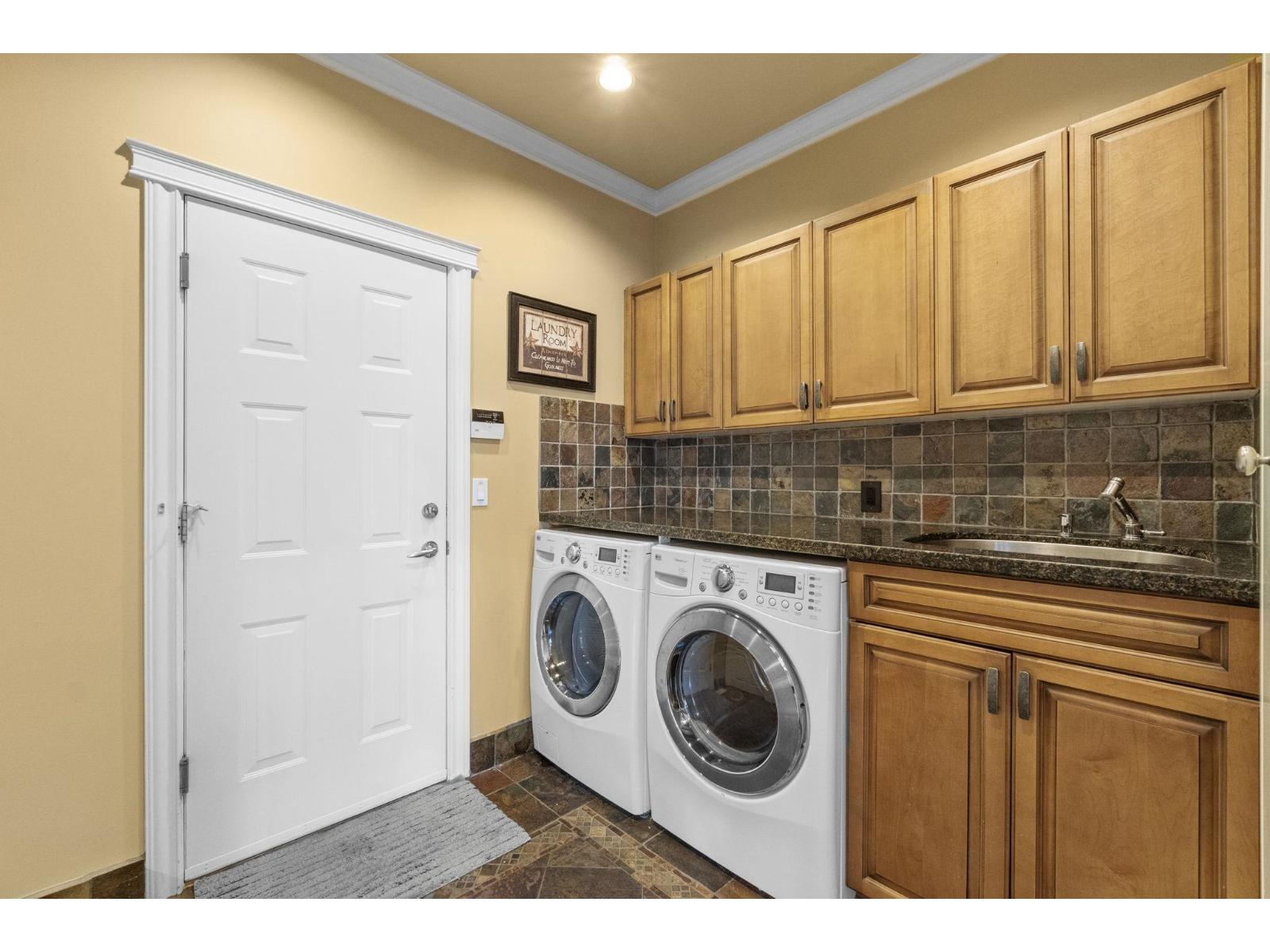 3918 156b Street, Surrey, British Columbia  V3Z 0K8 - Photo 36 - R3070605