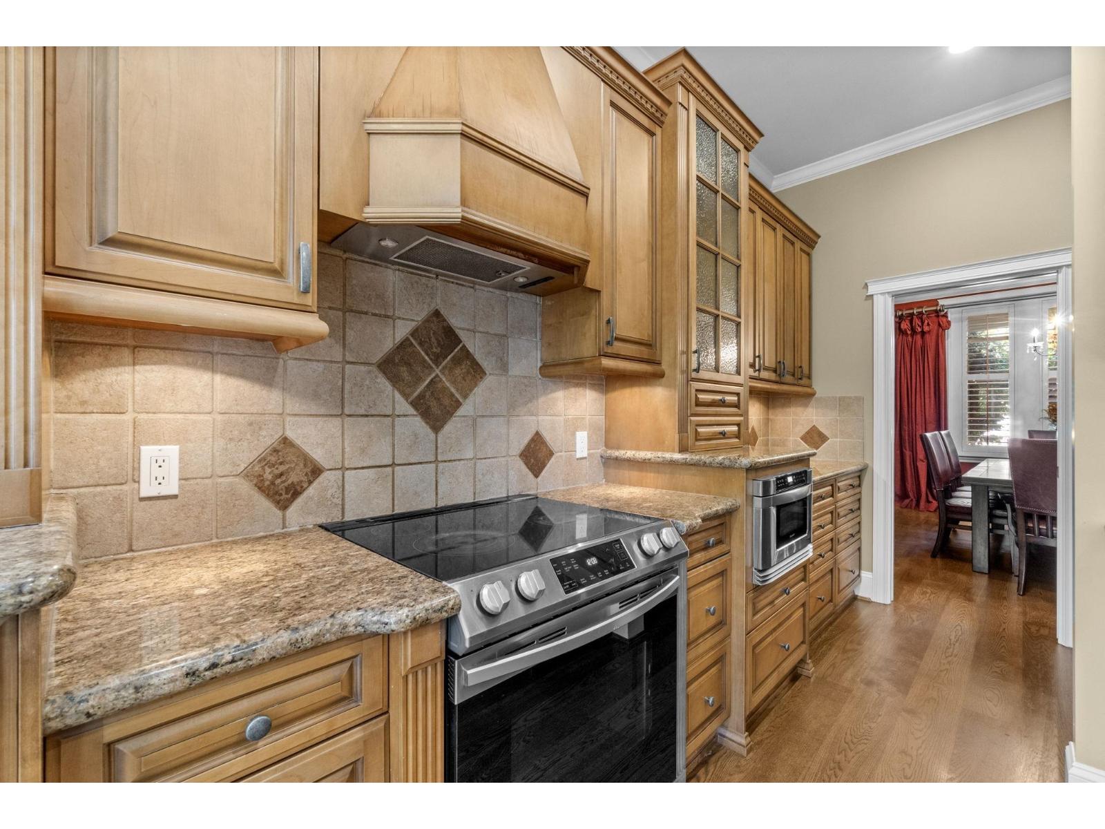 3918 156b Street, Surrey, British Columbia  V3Z 0K8 - Photo 9 - R3070605