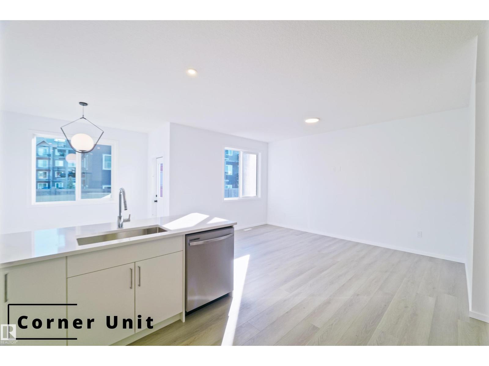 7585 174a Av Nw, Edmonton, Alberta  T5Z 0W5 - Photo 12 - E4466810