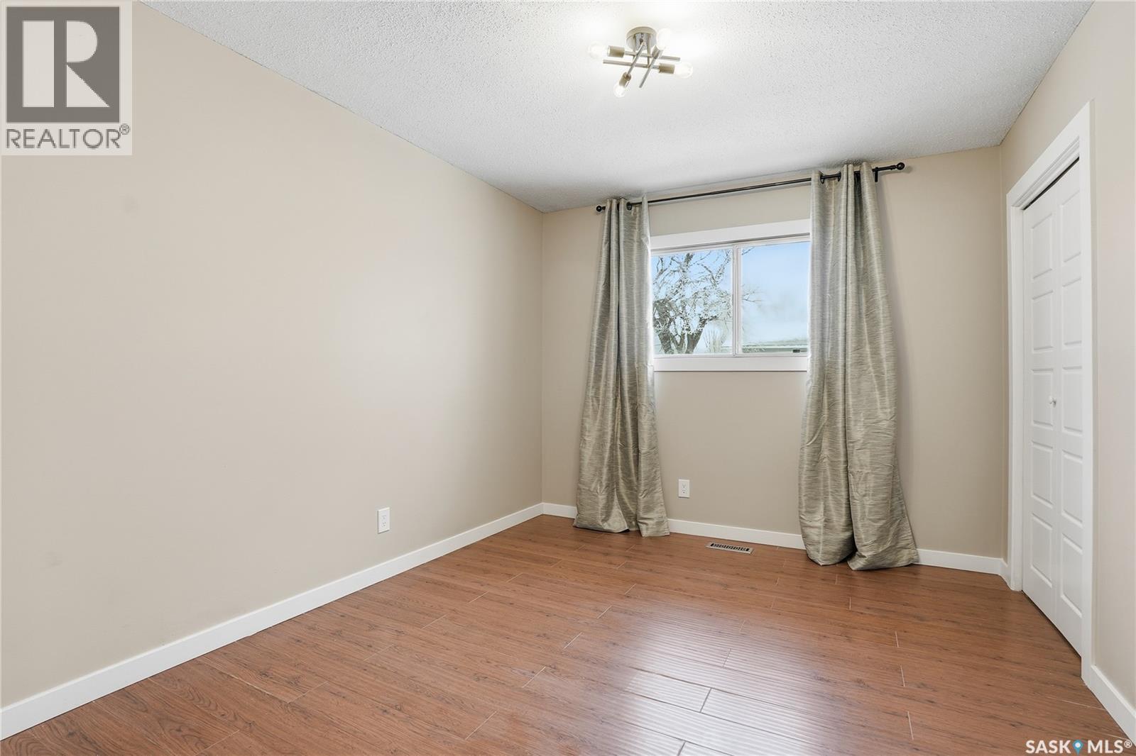 433 K Avenue N, Saskatoon, Saskatchewan  S7L 2M5 - Photo 17 - SK024820