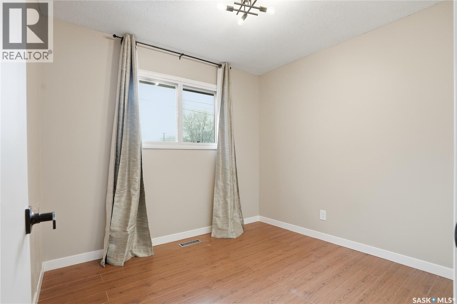 433 K Avenue N, Saskatoon, Saskatchewan  S7L 2M5 - Photo 19 - SK024820