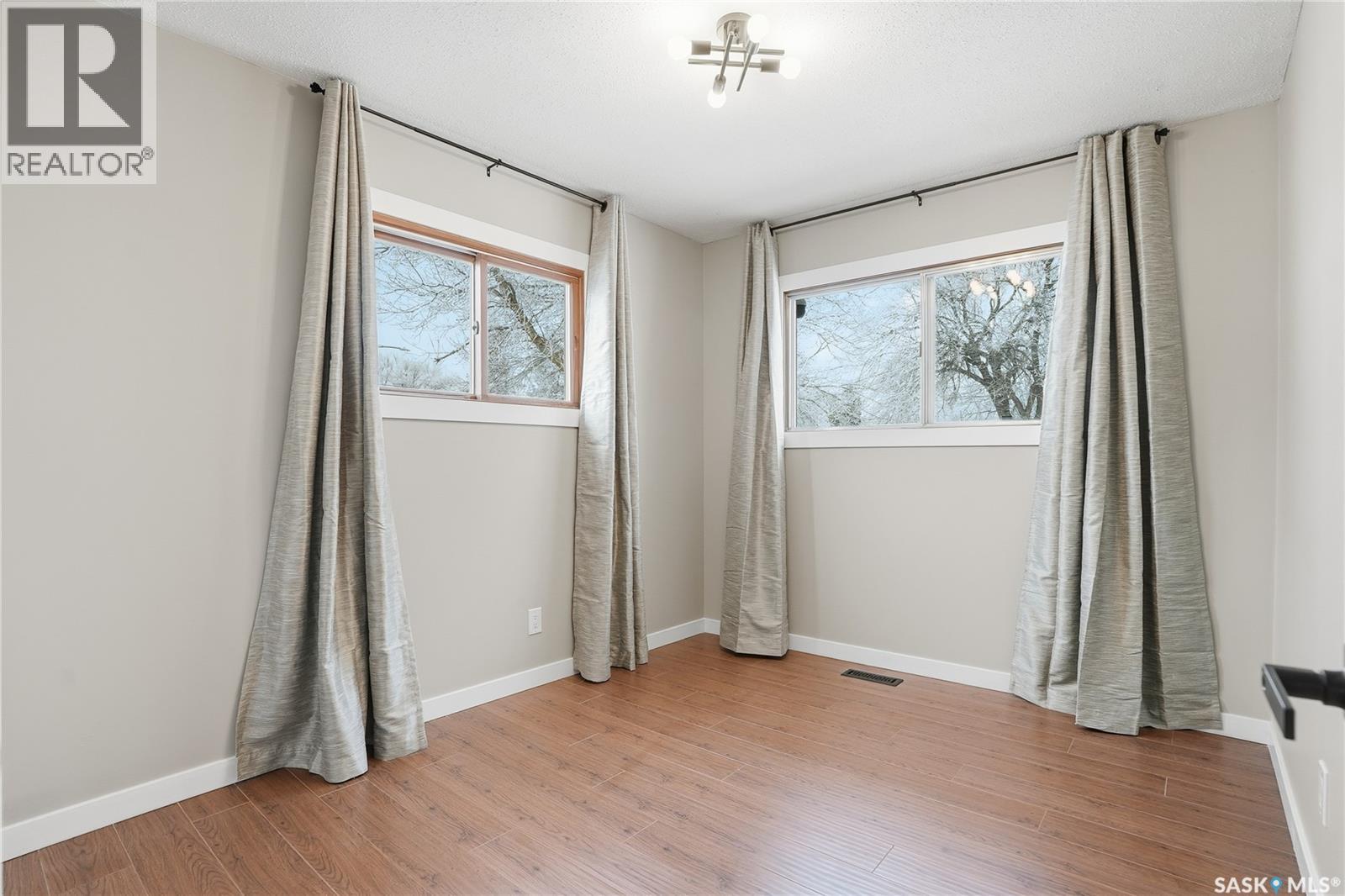 433 K Avenue N, Saskatoon, Saskatchewan  S7L 2M5 - Photo 21 - SK024820