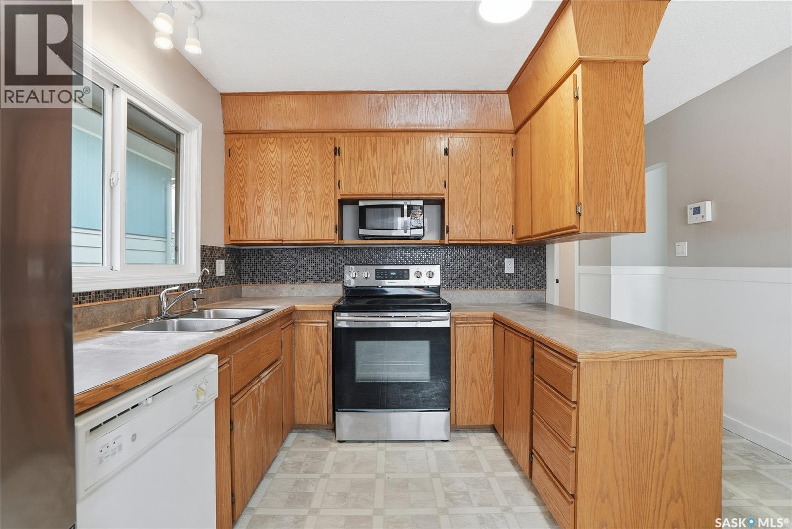 433 K Avenue N, Saskatoon, Saskatchewan  S7L 2M5 - Photo 8 - SK024820