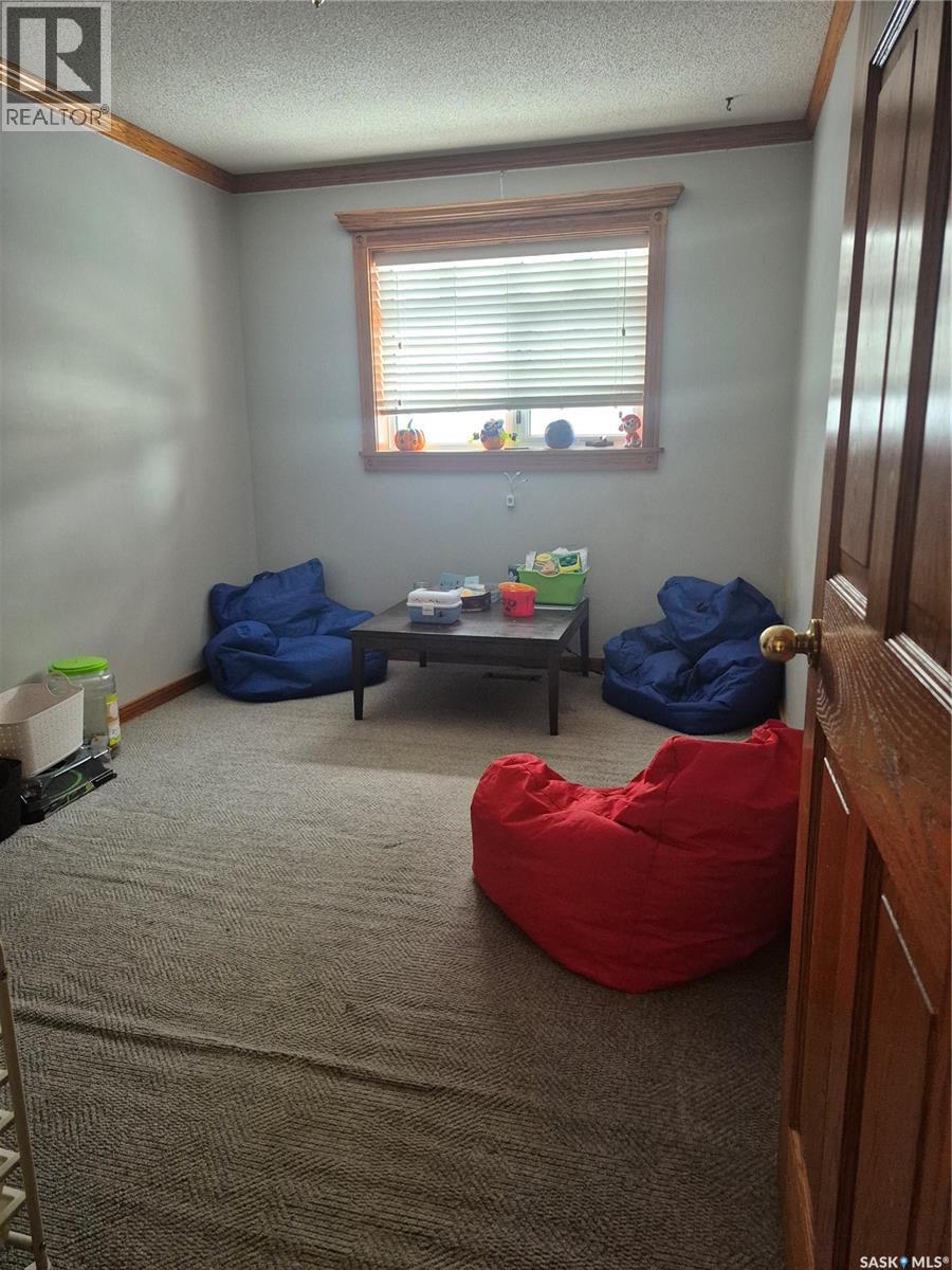 1809 Third Street, Estevan, Saskatchewan  S4A 0T1 - Photo 19 - SK024811