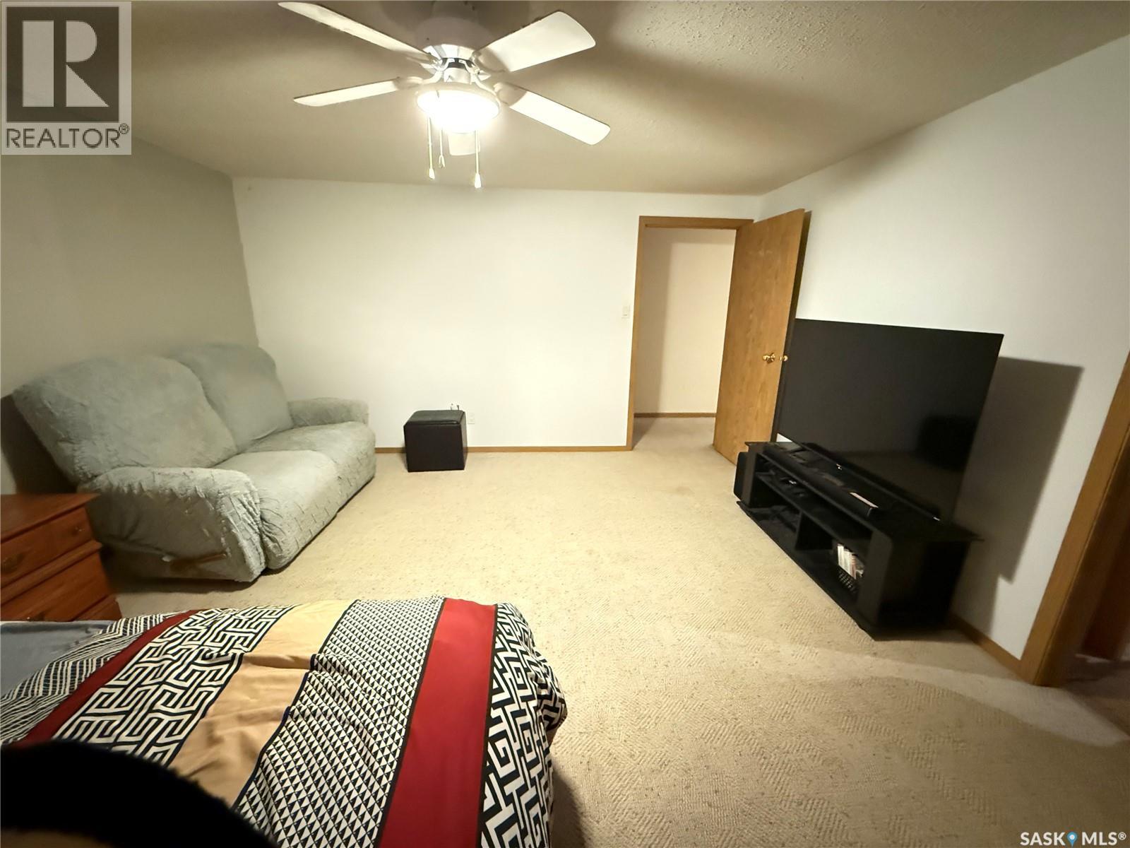 1809 Third Street, Estevan, Saskatchewan  S4A 0T1 - Photo 38 - SK024811