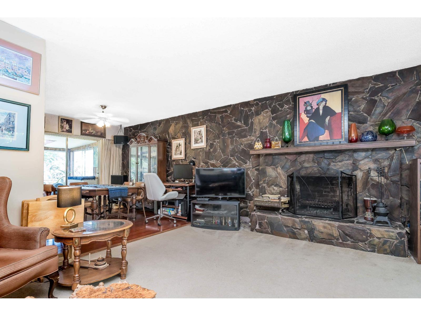 2141 Ware Street, Abbotsford, British Columbia  V2S 3C4 - Photo 8 - R3070529