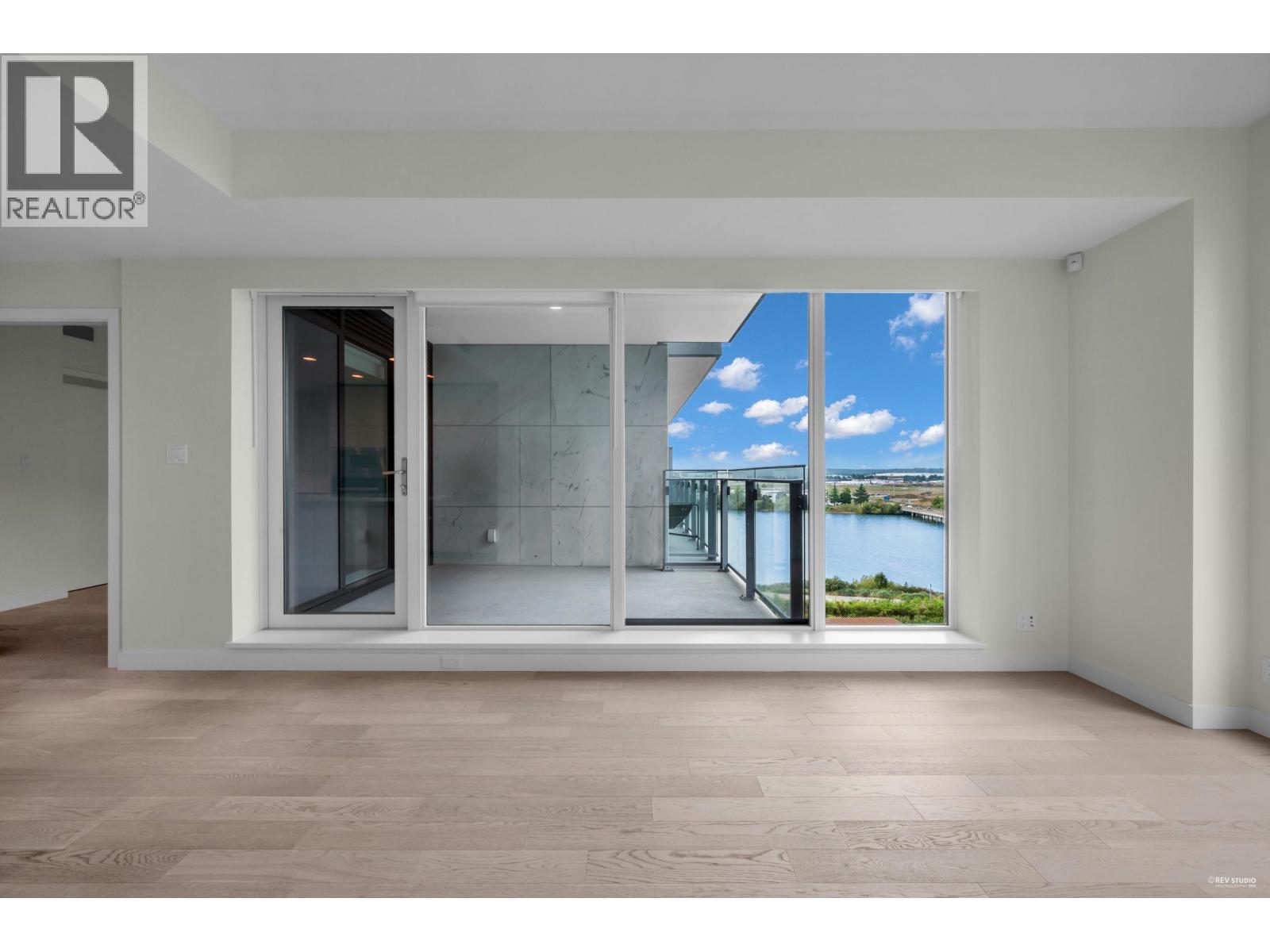 707 6811 Pearson Way, Richmond, British Columbia  V7C 0E7 - Photo 4 - R3067596