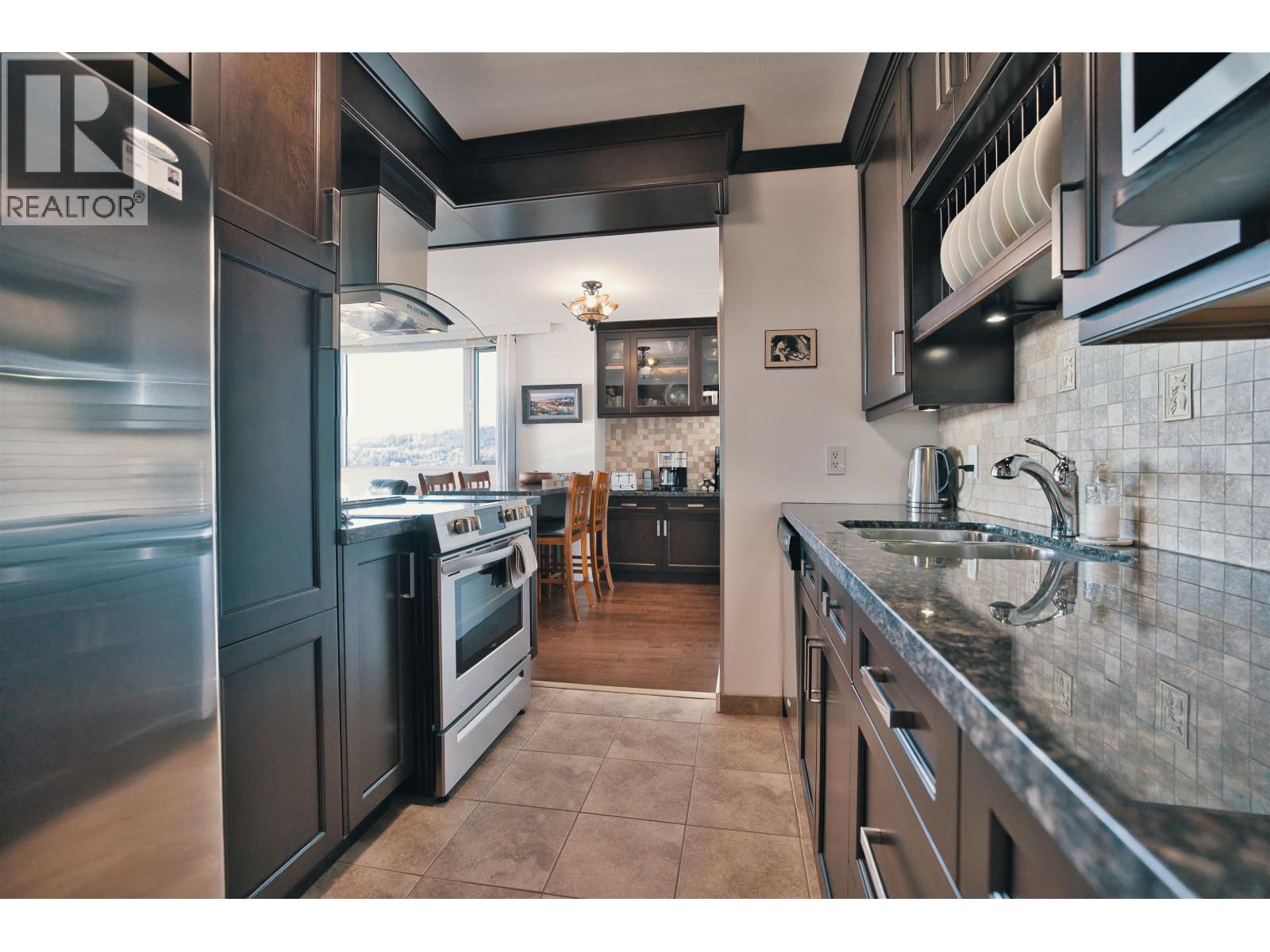 2203 3980 Carrigan Court, Burnaby, British Columbia  V3N 4S6 - Photo 10 - R3070464