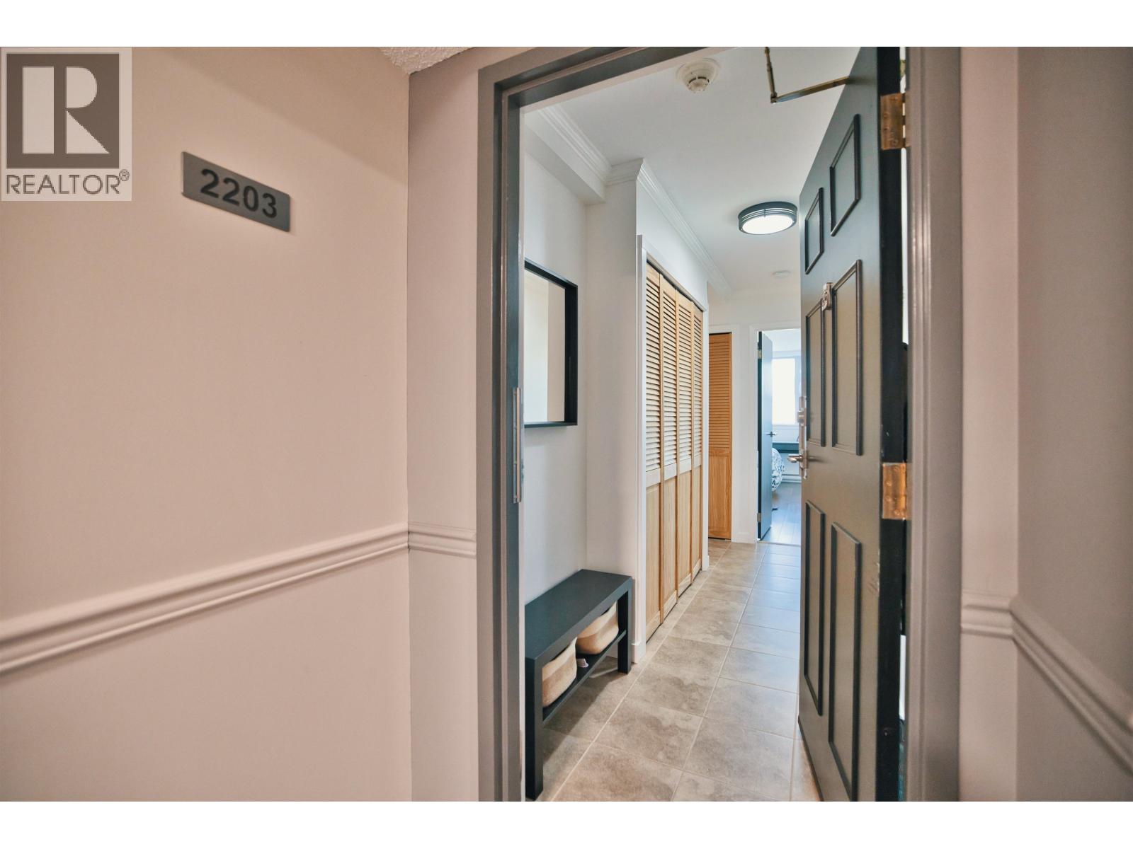 2203 3980 Carrigan Court, Burnaby, British Columbia  V3N 4S6 - Photo 22 - R3070464