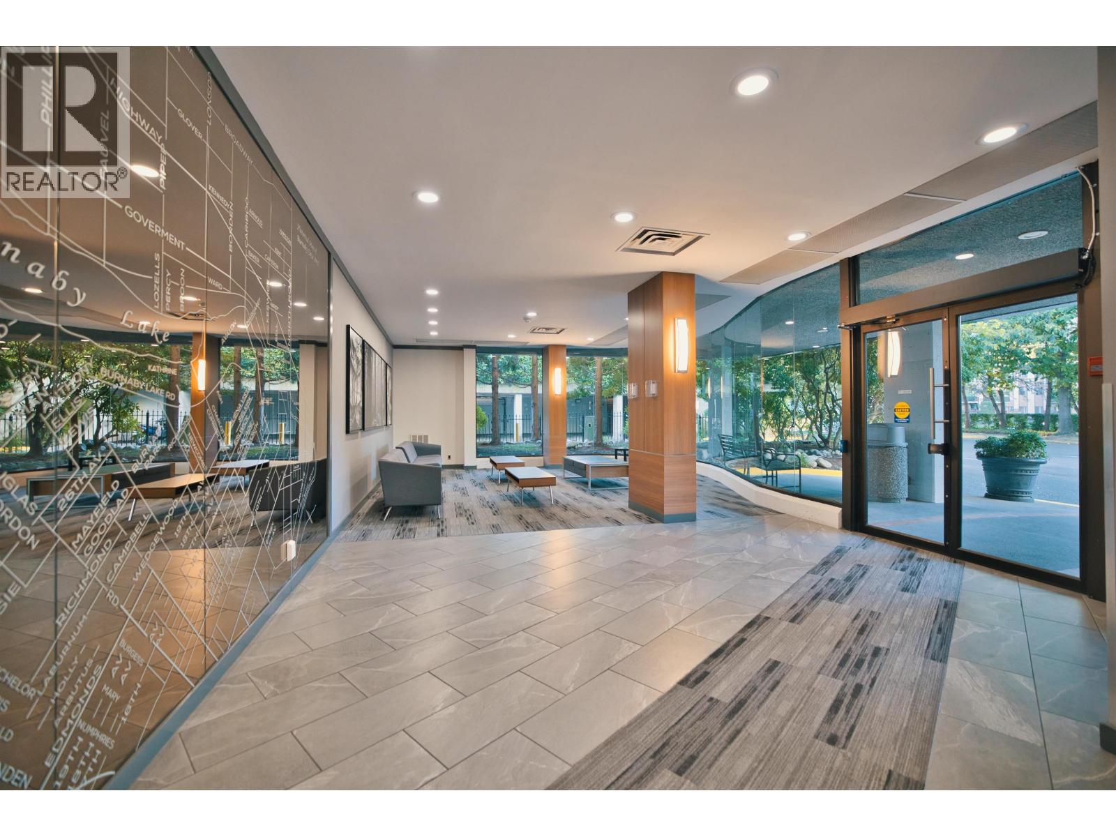 2203 3980 Carrigan Court, Burnaby, British Columbia  V3N 4S6 - Photo 29 - R3070464