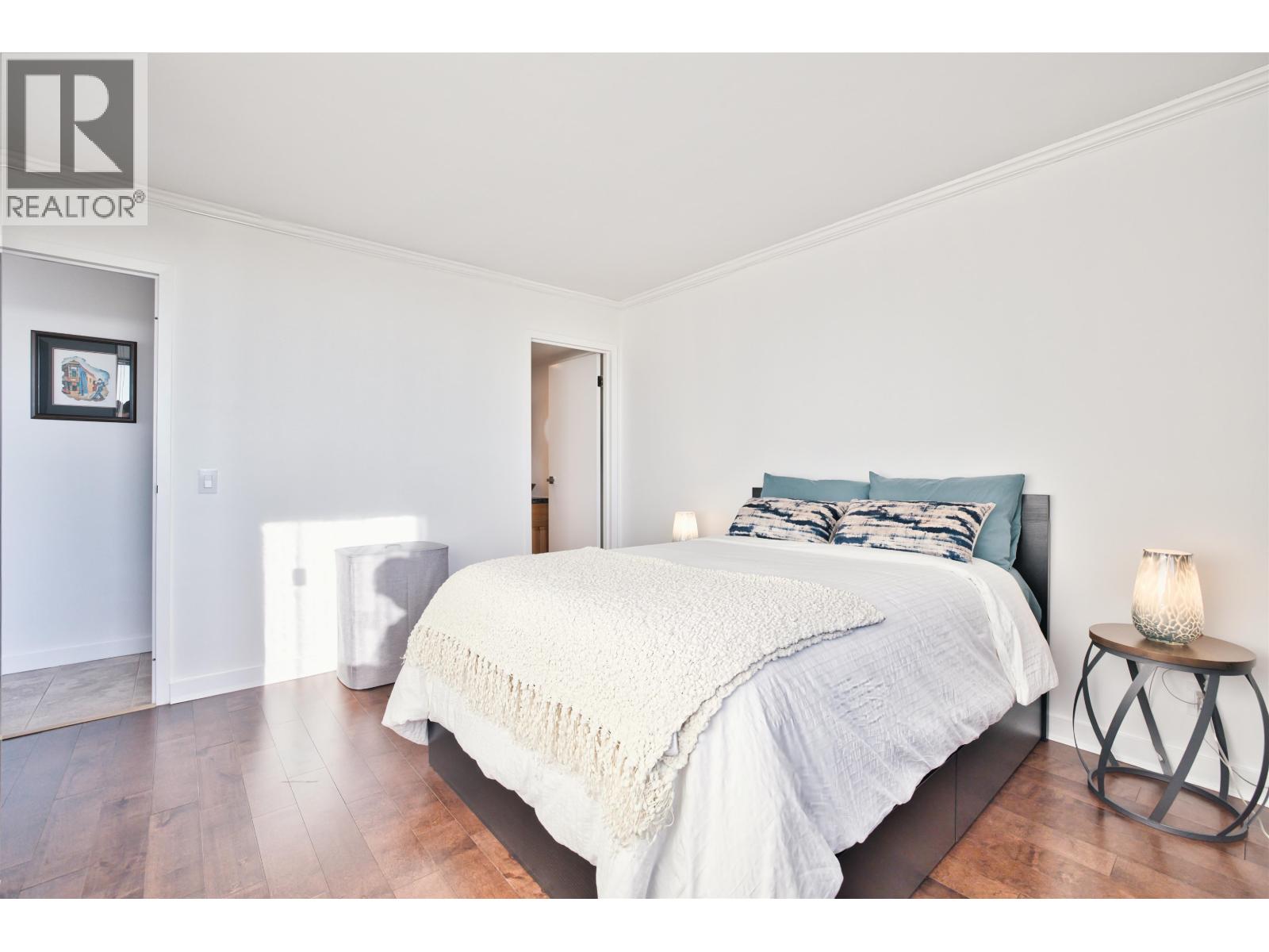 2203 3980 Carrigan Court, Burnaby, British Columbia  V3N 4S6 - Photo 14 - R3070464