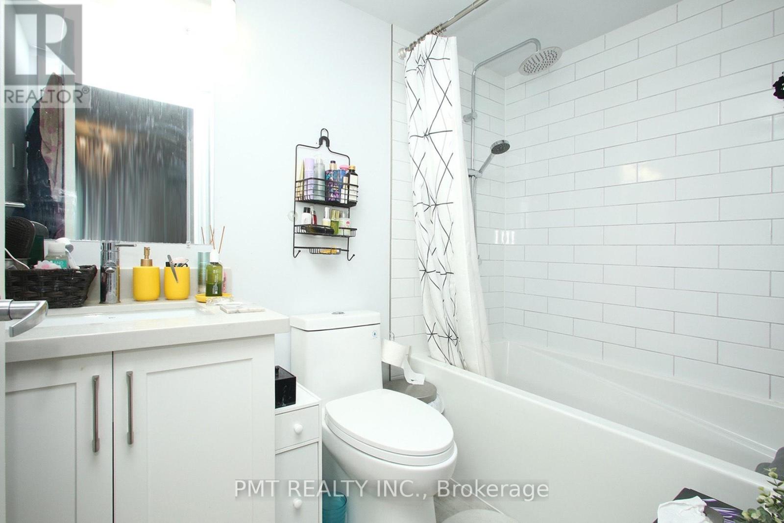 511 - 16 Yonge Street, Toronto, Ontario  M5E 2A1 - Photo 10 - C12582390