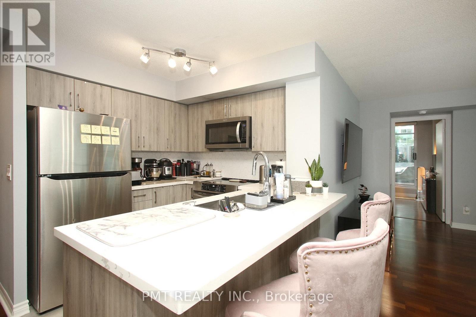 511 - 16 Yonge Street, Toronto, Ontario  M5E 2A1 - Photo 3 - C12582390